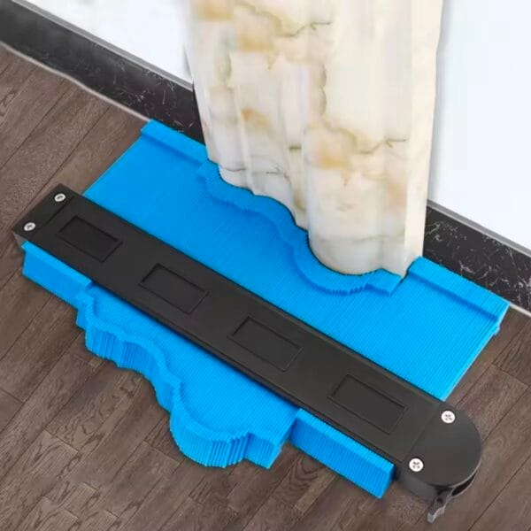 House angle measuring cardboard